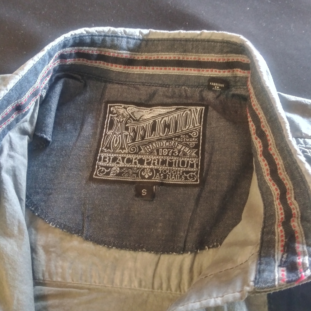 Affliction Button up - Picture 5 of 5